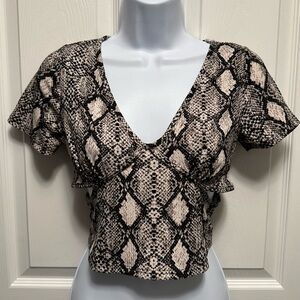 Caution To The Wind crop top size medium